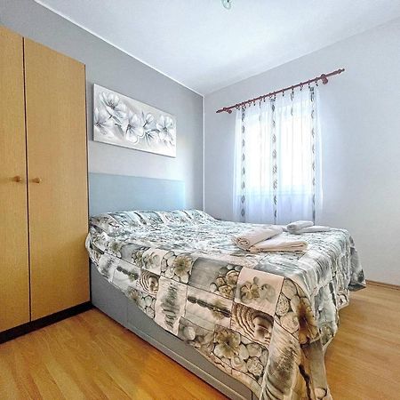 באסקה Apartments Capic Z מראה חיצוני תמונה